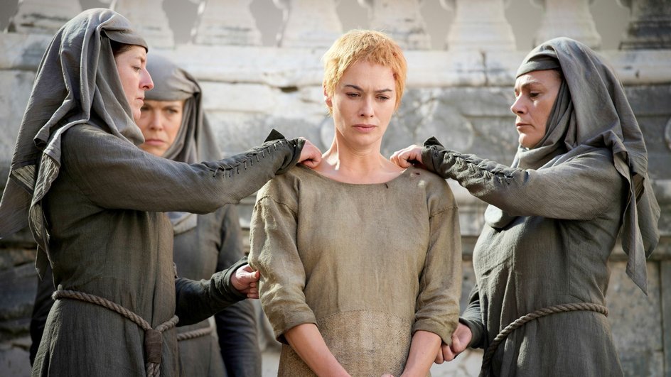 Лена Хиди в роли Серсеи Ланнистер в пятом сезоне сериала «Игра Престолов» Лена Хиди в роли Серсеи Ланнистер в пятом сезоне сериала «Игра Престолов»