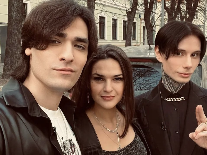 Одни из самых сексуальных участников «Битвы экстрасенсов» — Олег Шепс фото, Виктория Райдес и Дмитрий Матвеев экстрасенс Одни из самых сексуальных участников «Битвы экстрасенсов» — Олег Шепс фото, Виктория Райдес и Дмитрий Матвеев экстрасенс