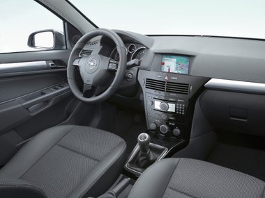 slide image for gallery: 28428 | Opel Astra H