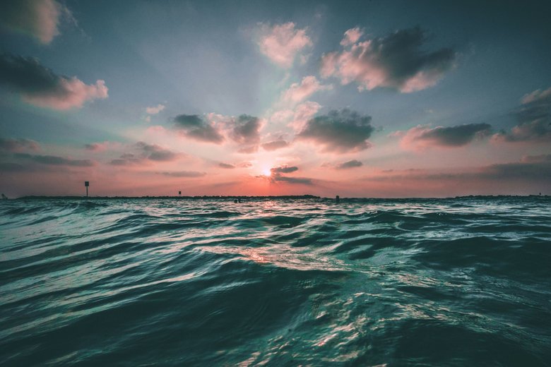 Море Море
