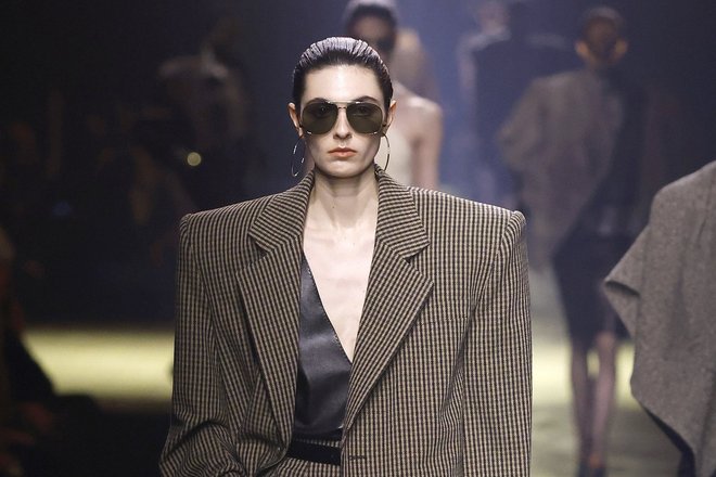 Saint Laurent, осень-зима 2023/24 Saint Laurent, осень-зима 2023/24