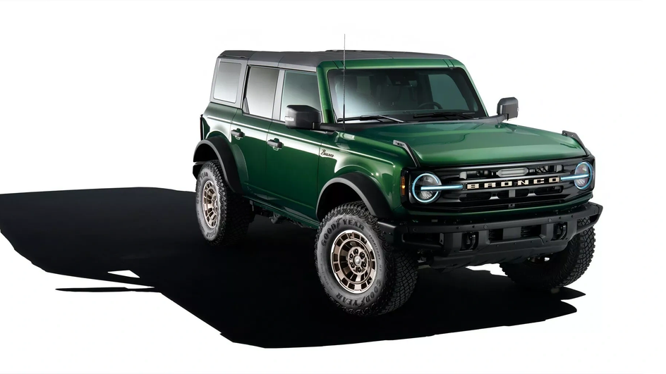 Зеленый Ford Bronco с мягким верхом подготовили для тюнинг-шоу SEMA