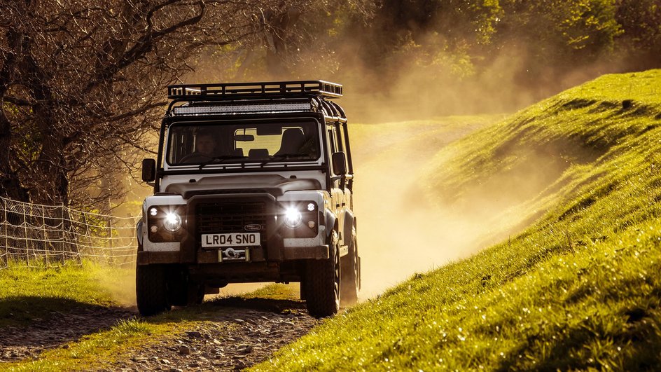 Land Rover Defender