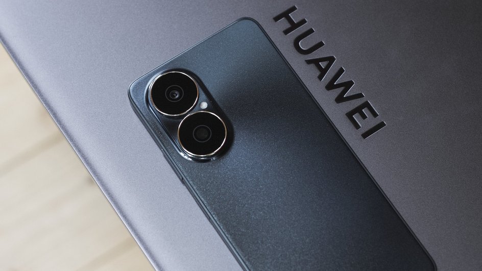 Huawei nova Y73