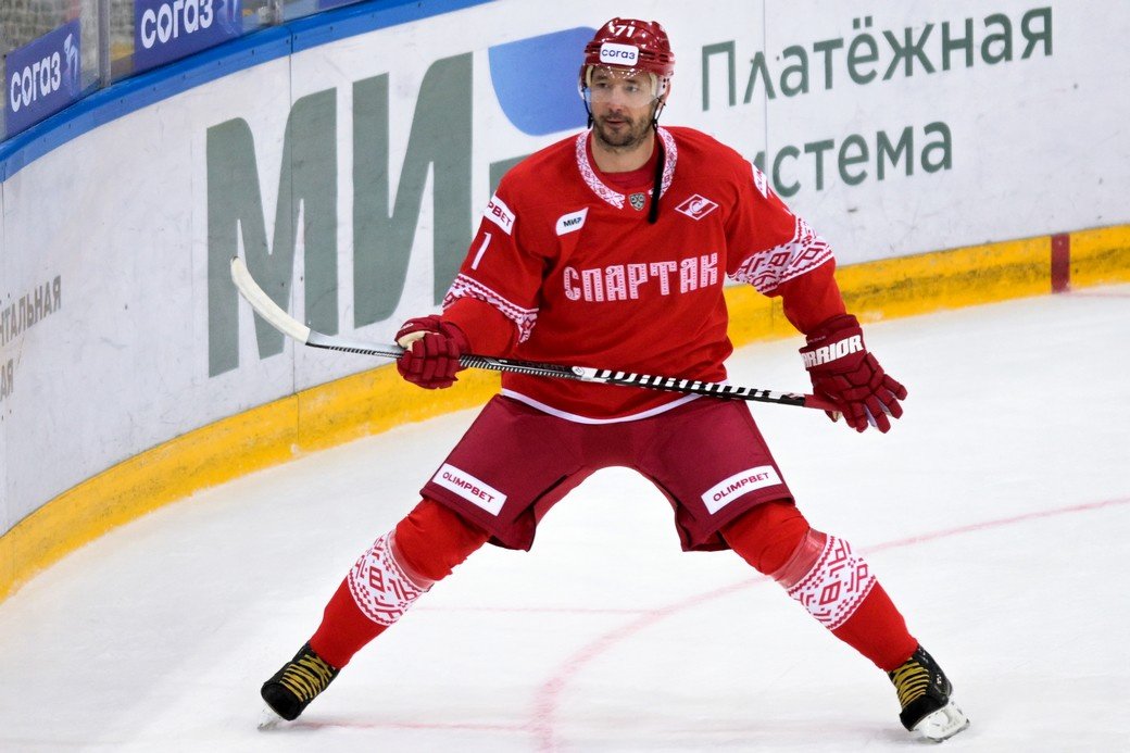 Ковальчук забросил первую шайбу за «Спартак» в победном матче с «Куньлунем»