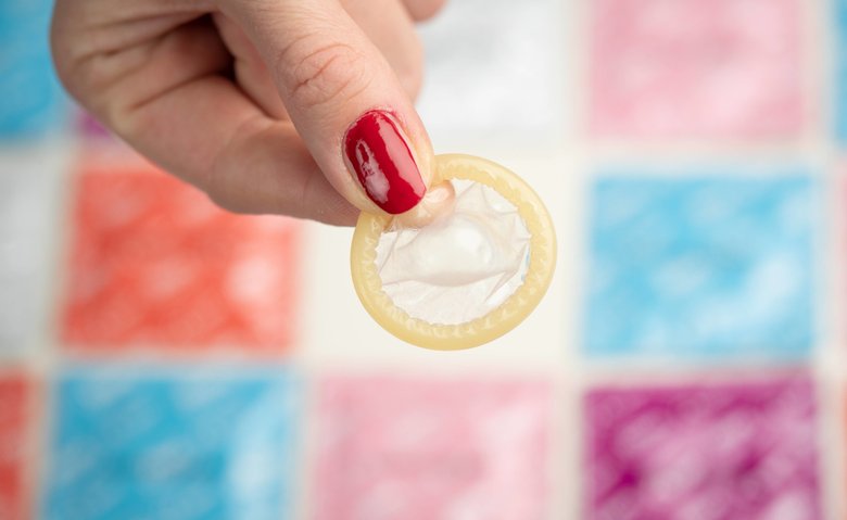 Что делать, если презерватив порвался во время секса | theGirl