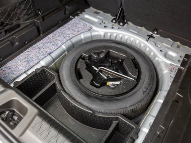 Lada Vesta универсал багажник