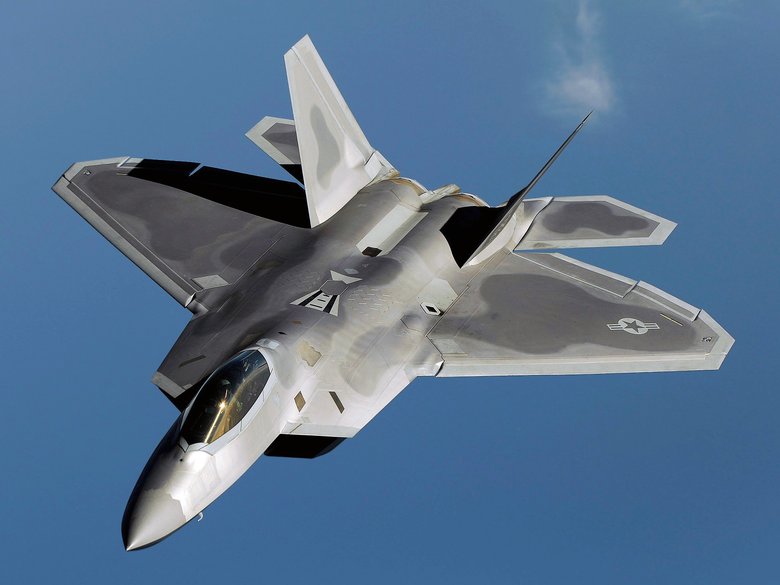 F-22 Raptor ВВС США. Фото: wikimedia / Общественное достояние