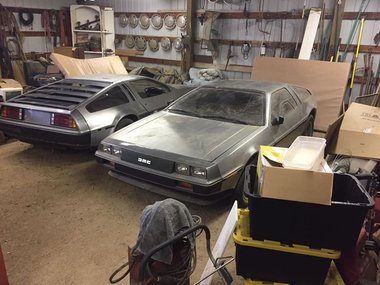 slide image for gallery: 26414 | DeLorean DMC-12