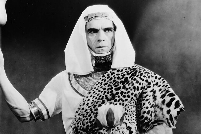 Борис Карлофф в фильме «Мумия» (1932) Борис Карлофф в фильме «Мумия» (1932)