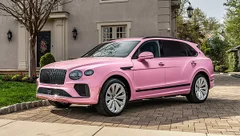 Розовый Bentayga от Mulliner