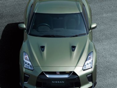 slide image for gallery: 28567 | Nissan GT-R T-spec