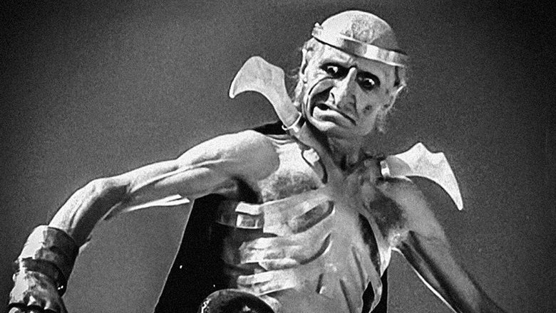 Георгий Милляр в роли Кощея в кадре из фильма «Кащей Бессмертный» (1945)
