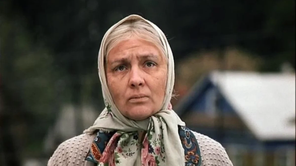 Умерла актриса Тенякова, сыгравшая бабу Шуру в фильме «Любовь и голуби»