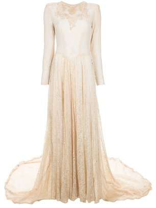 Slide image for gallery: 2715 | Винтажное свадебное платье 30-х годов - Merchant Archive Vintage, 94 260 рублей