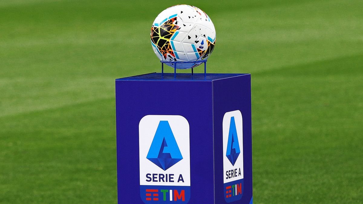 Итальянские команды могут отстранить от еврокубков