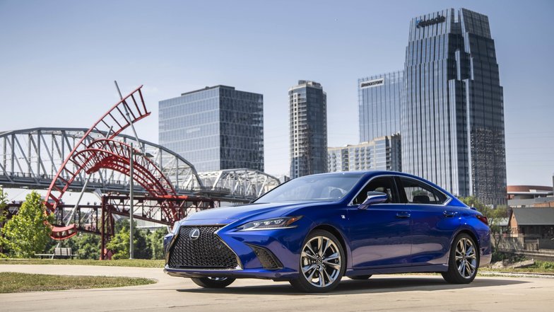 slide image for gallery: 23652 | Lexus ES