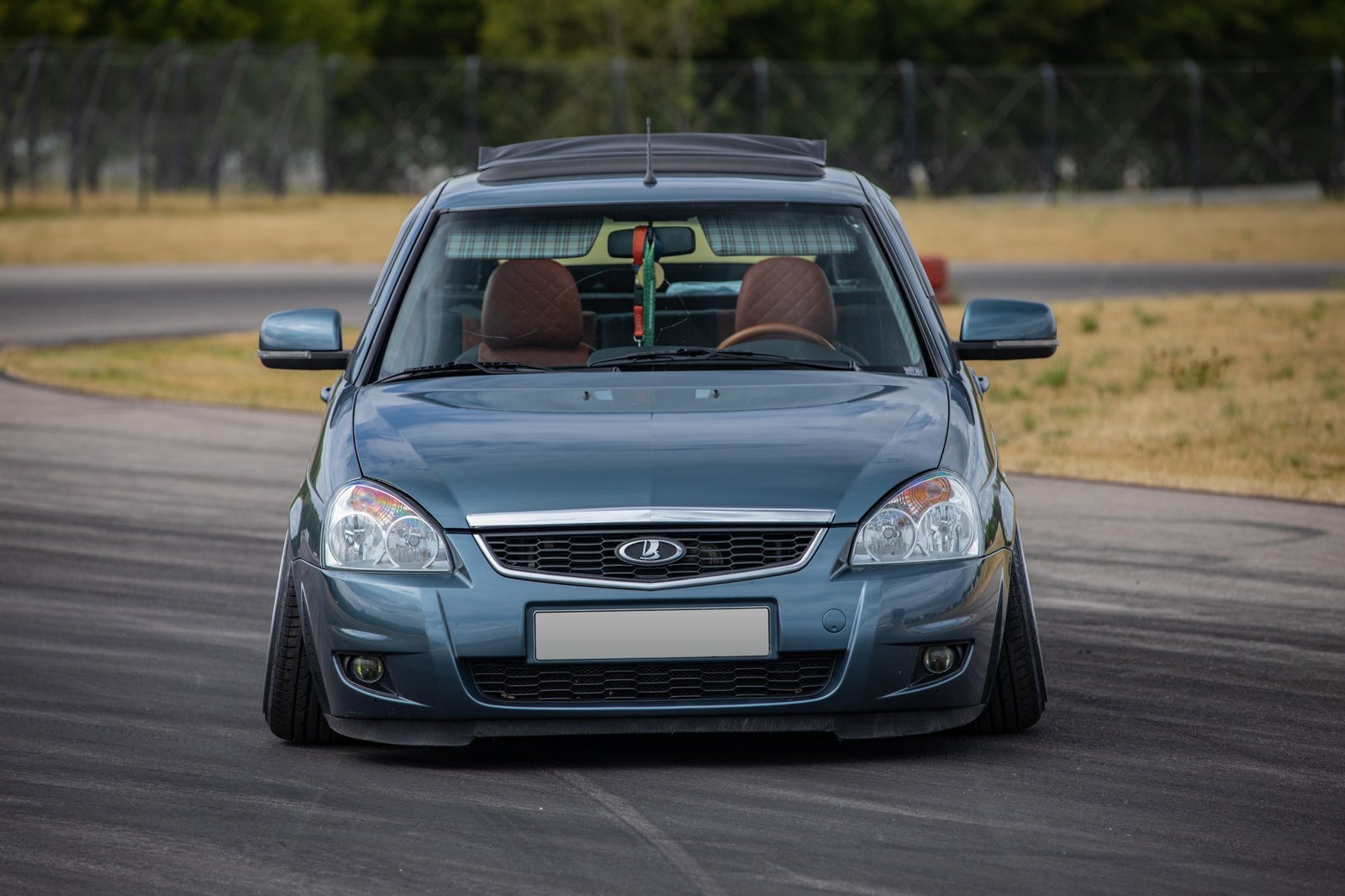 Lada Priora: стоит ли занижать