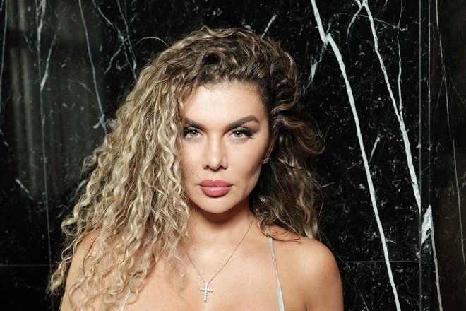 анна седокова анна седокова