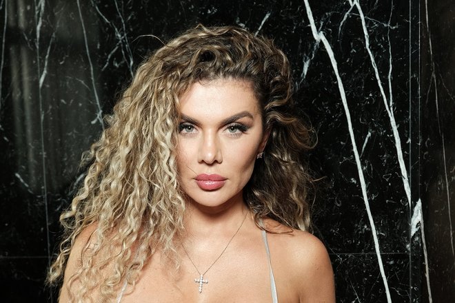 анна седокова анна седокова
