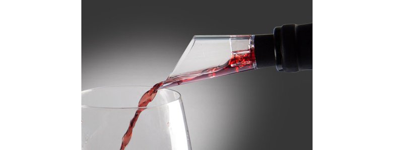 Аксессуар, чтобы избежать падения капель вина