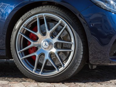 slide image for gallery: 23316 | Mercedes-AMG E63 S