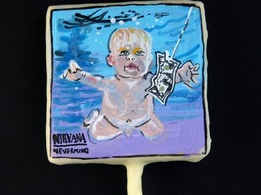 Slide image for gallery: 2723 | Леденец-обложка альбома Nevermind группы Nirvana