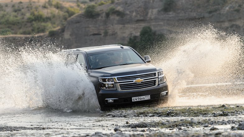slide image for gallery: 17675 | Chevrolet Tahoe