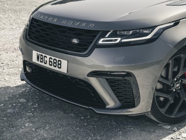 slide image for gallery: 24551 | Range Rover Velar SVAutobiography Dynamic детали