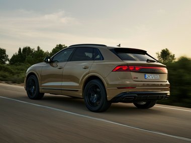 Обновленный Audi Q8