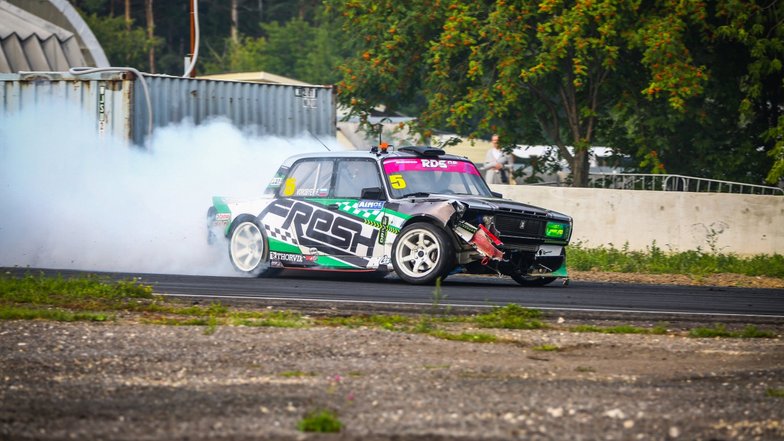 slide image for gallery: 24765 | RDS GP 07