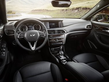 slide image for gallery: 19056 | Infiniti QX30