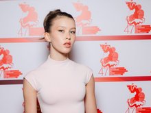 Анна Пересильд на премьере фильма «Мужу привет», фото: пресс-служба