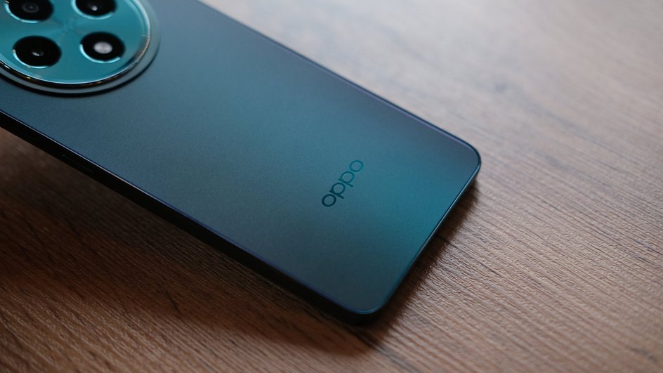 Смартфон OPPO Reno12