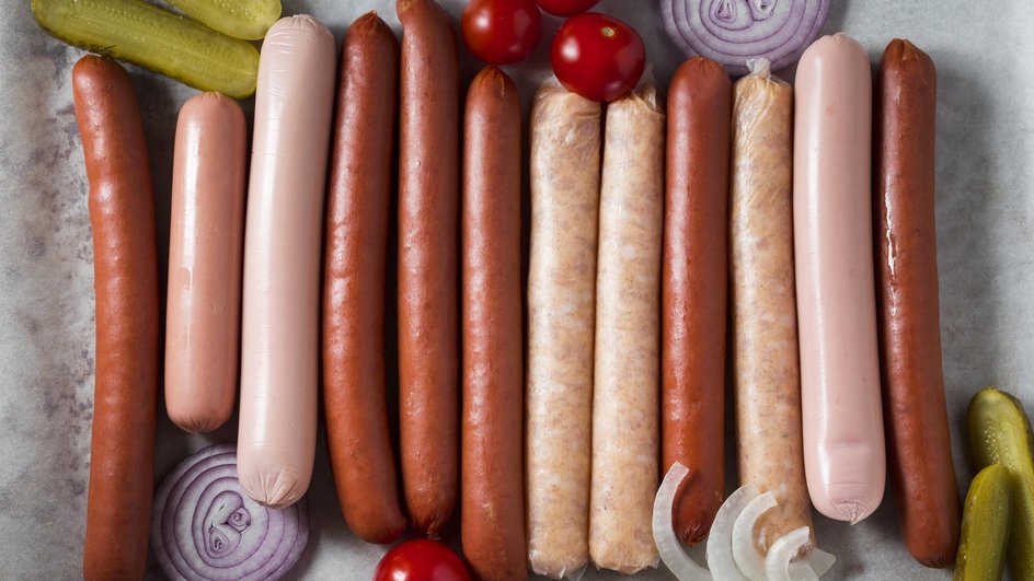 Колбаски, приготовленные с использованием «мясного клея» Колбаски, приготовленные с использованием «мясного клея»