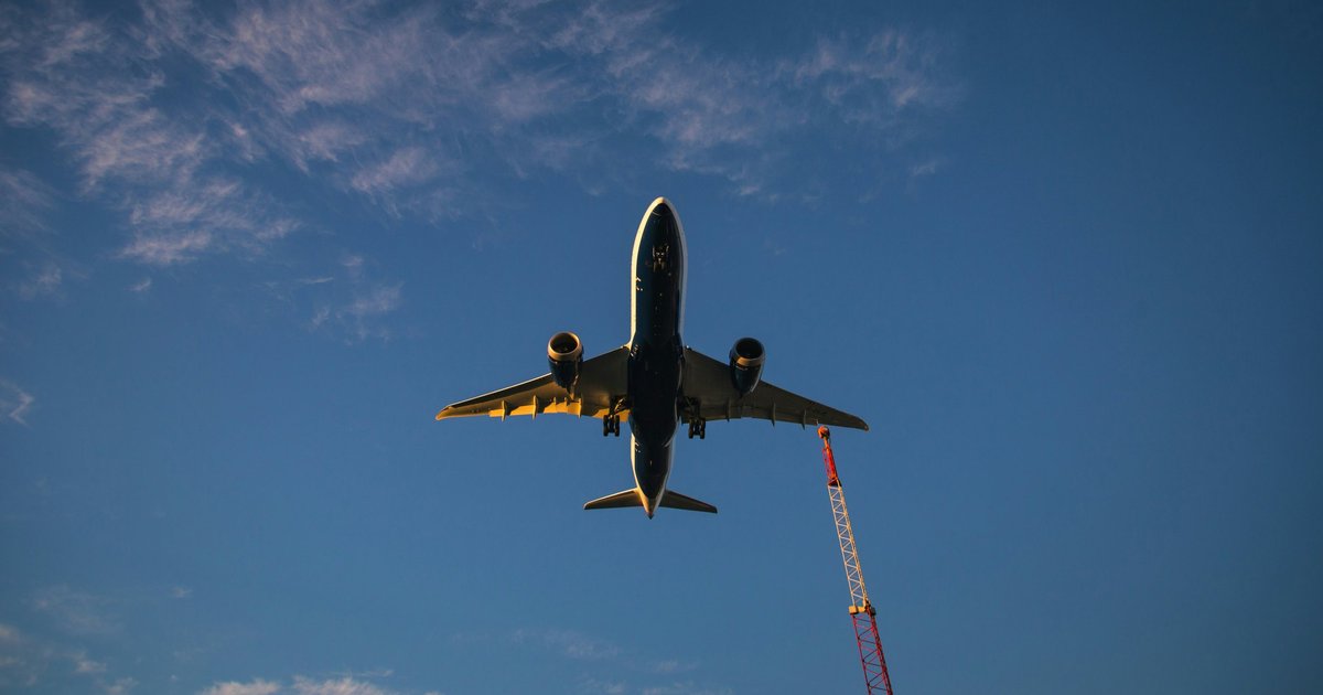 Пыль в аэропортах оказалась опасной для самолетов