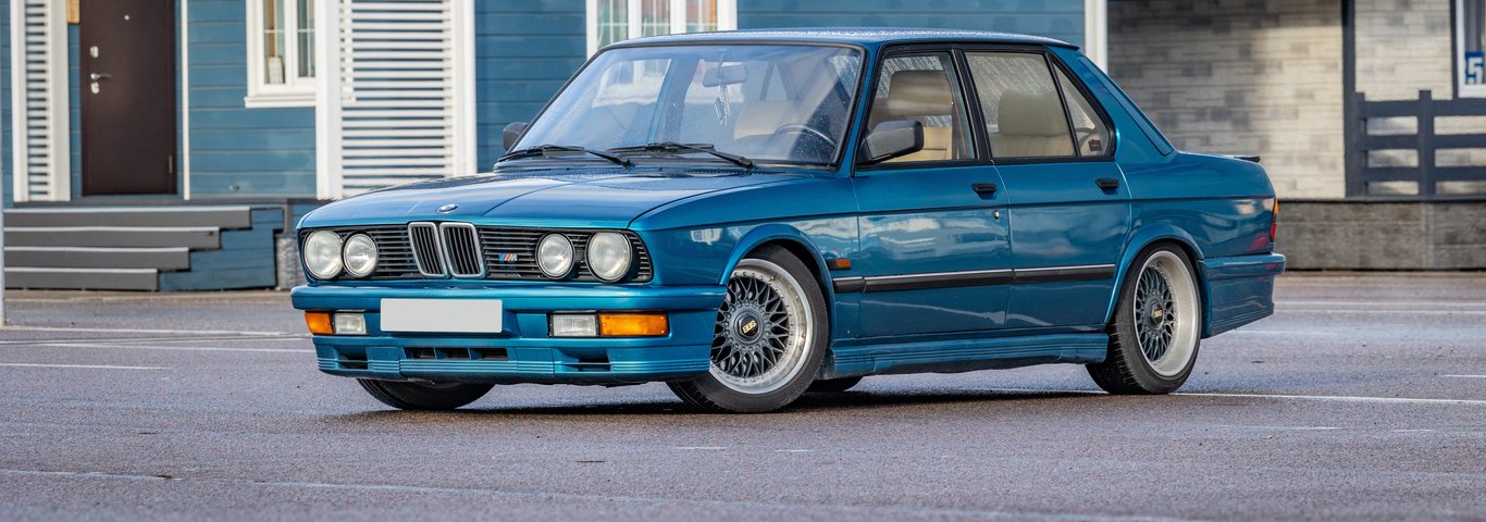 BMW E28 M535i