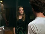 Кадр из сериала Ты Кадр из сериала Ты
