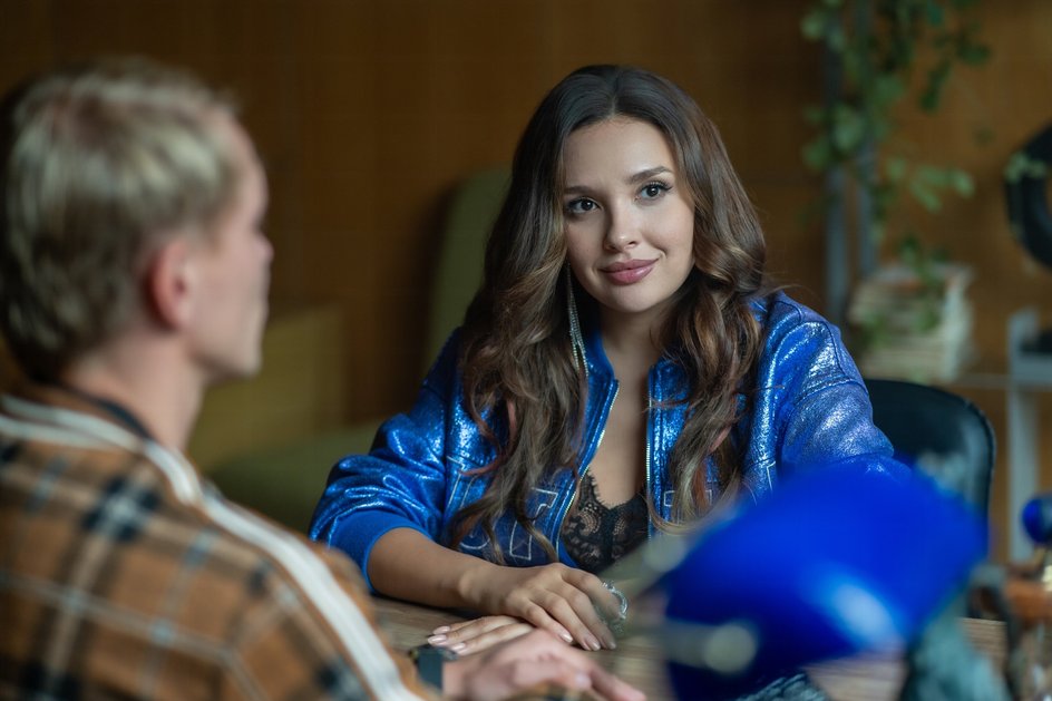 Ольга Дибцева в сериале «Нереалити» Ольга Дибцева в сериале «Нереалити»