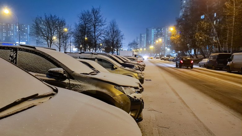 Можно ли ставить авто во дворе многоквартирного дома?