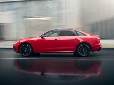 slide image for gallery: 27150 | Audi A4