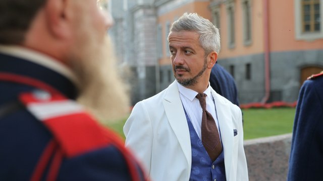 Константин Богомолов