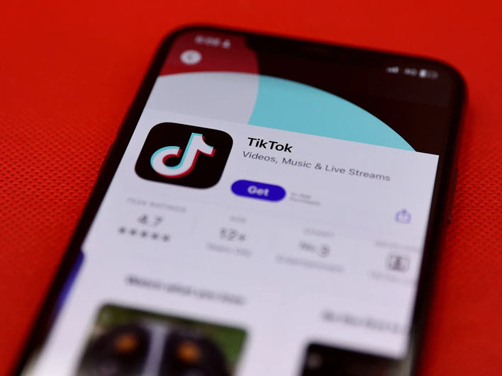 TikTok уже давно превратился в щедрый источник разнообразных лайфхаков TikTok уже давно превратился в щедрый источник разнообразных лайфхаков