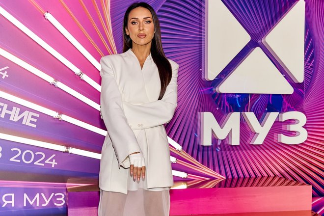 Алсу на МУЗ-ТВ Алсу на МУЗ-ТВ