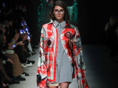 YANA BESFAMILNAYA (источник фото: https://moscowfashion.ru) YANA BESFAMILNAYA (источник фото: https://moscowfashion.ru)