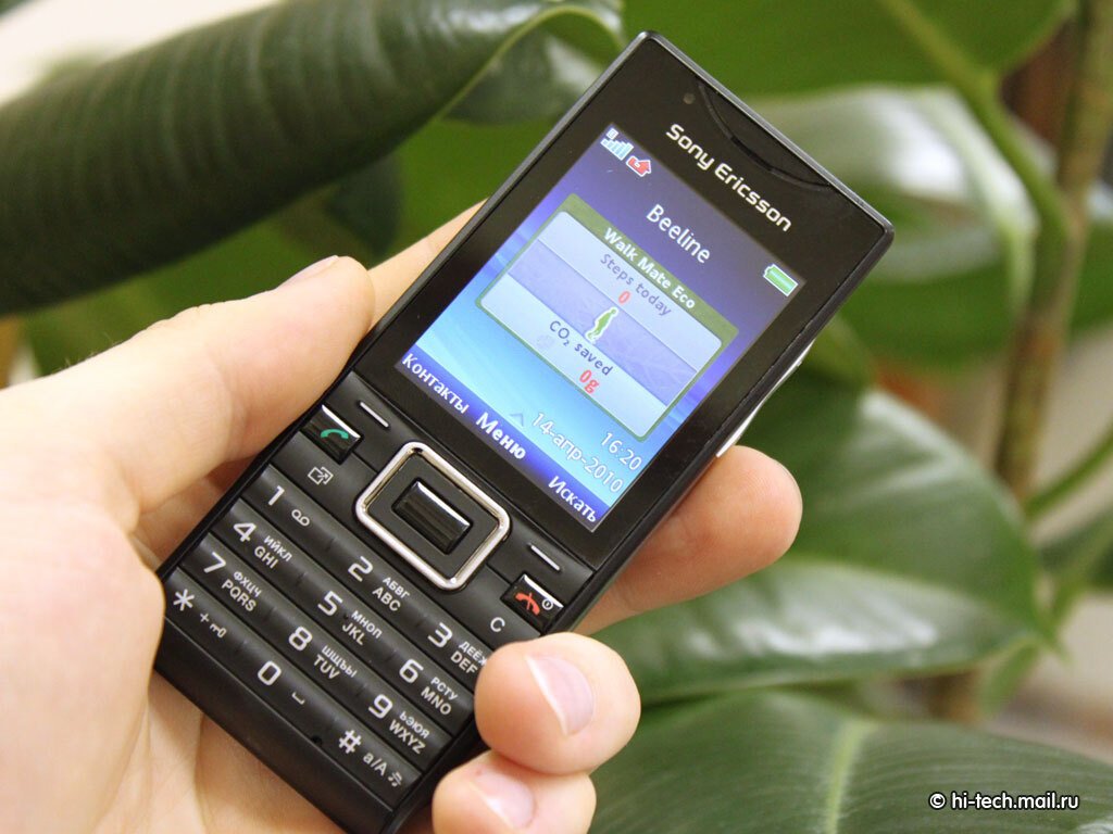 Обзор Sony Ericsson Elm (J10i). Самый экологичный телефон - Hi-Tech Mail.ru