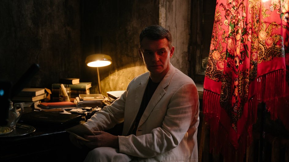 Владислав Абашин в сериале «Преступление и наказание» Владислав Абашин в сериале «Преступление и наказание»