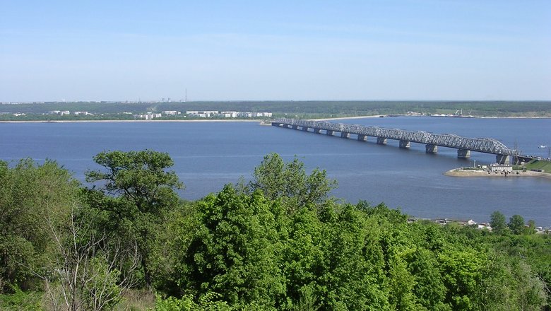 Императорский мост через Волгу в Ульяновске.