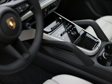 Обновленный Porsche Cayenne интерьер
