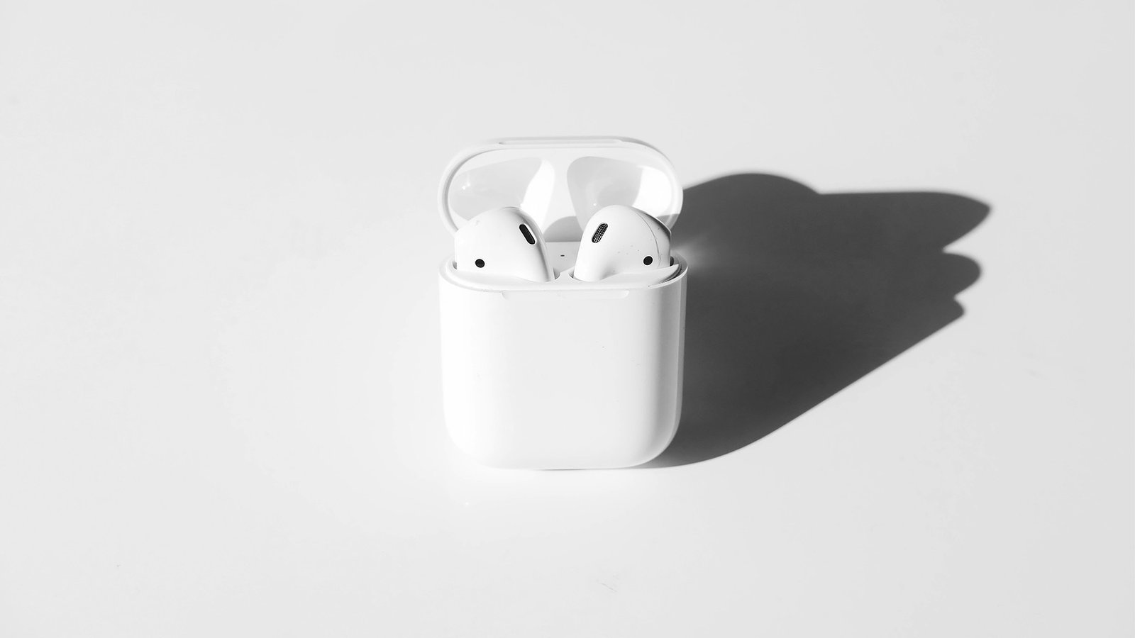    AirPods      Stereoru